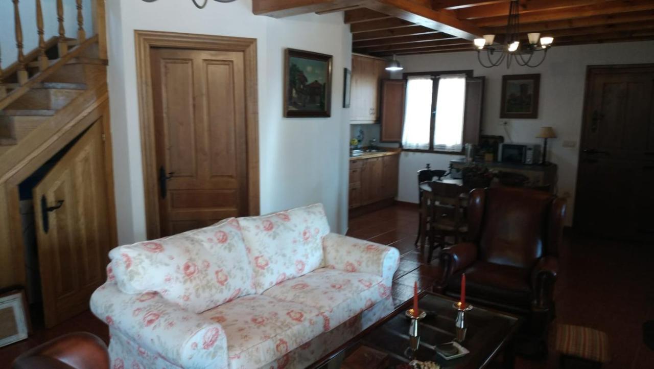 Piloña Villa Isabel מראה חיצוני תמונה
